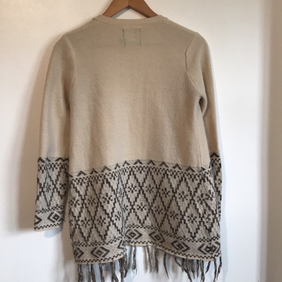 Harlow wool blend Open Front Cardigan with Fringe Black gray Cream Aztec Size S - Picture 6 of 13